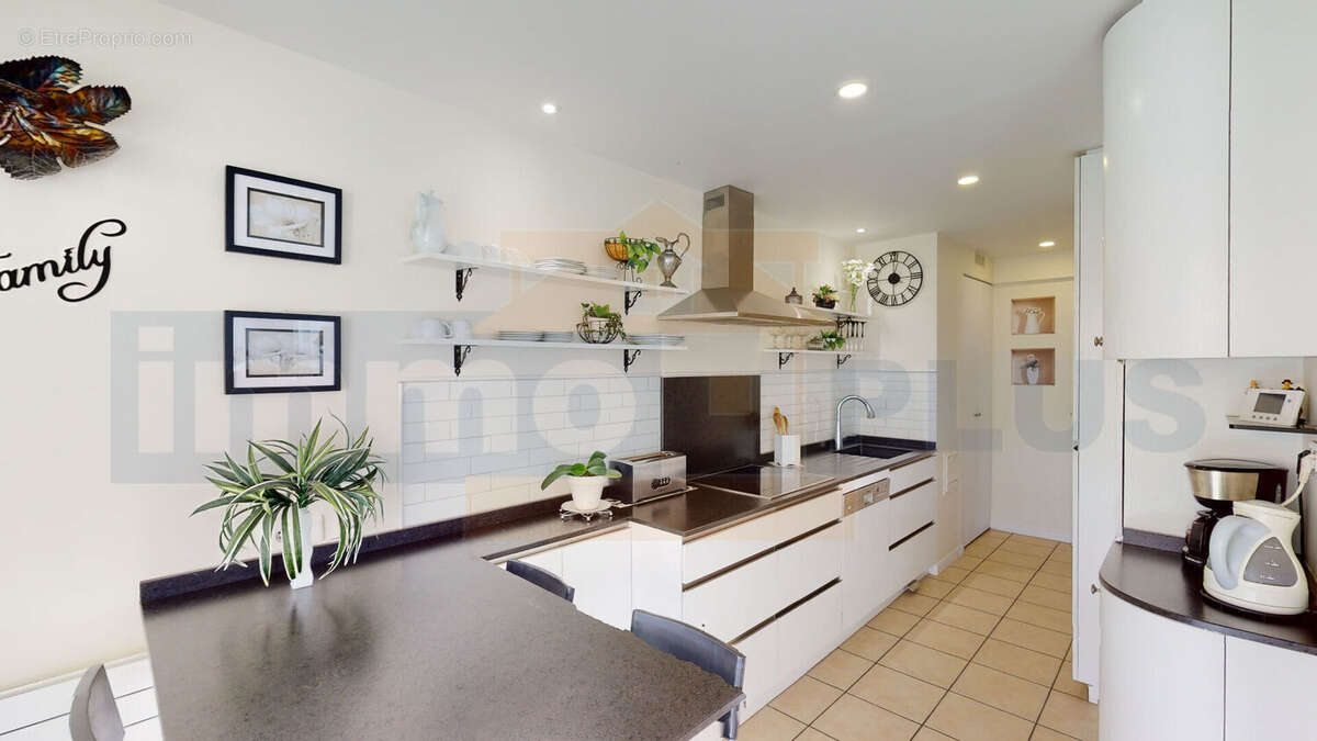 Appartement à BOIS-D'ARCY