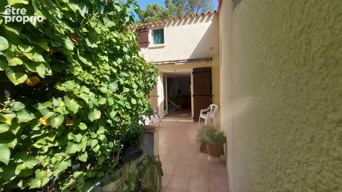 A Sainte Marie plage, villa à proximité de la plage - photo 14