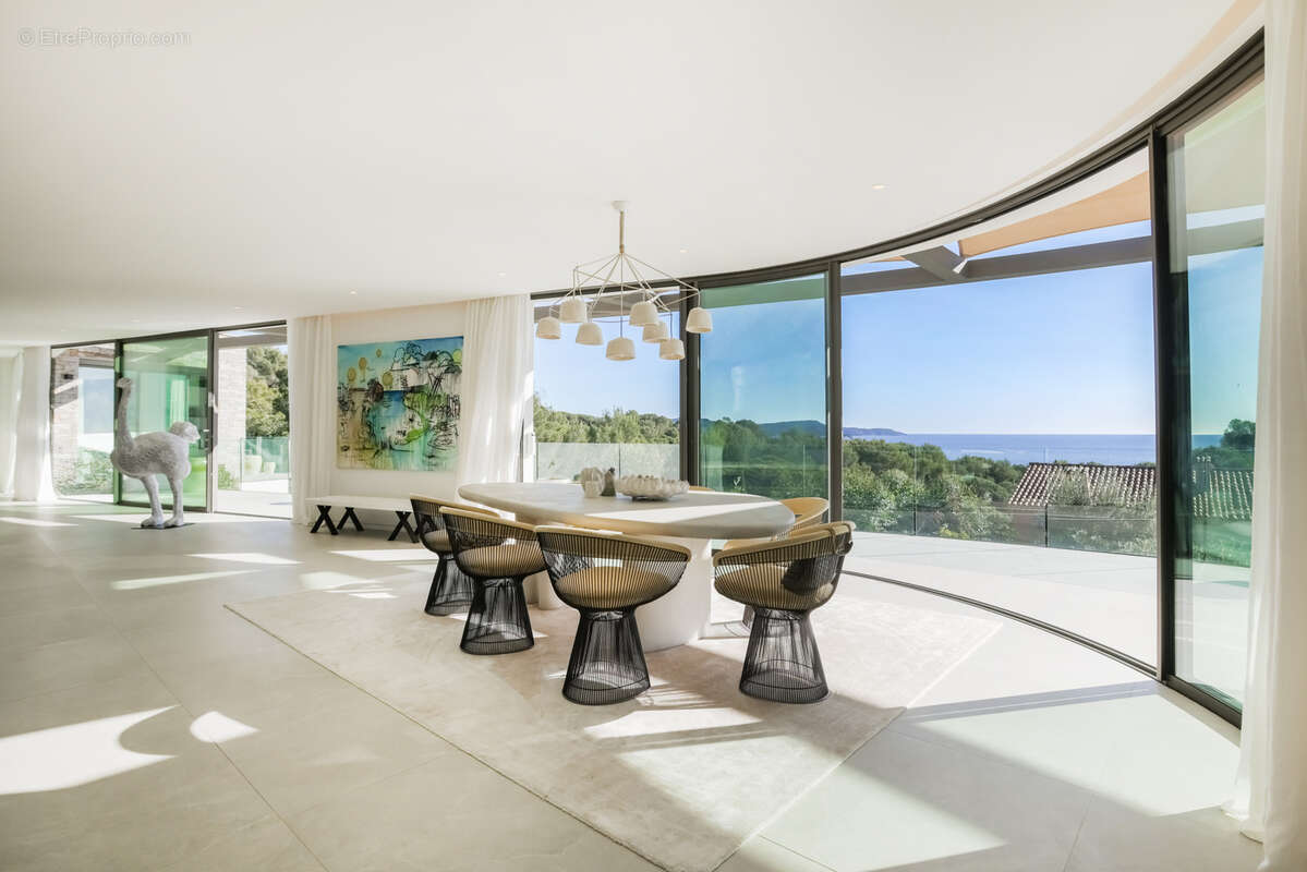 Maison à CAVALAIRE-SUR-MER