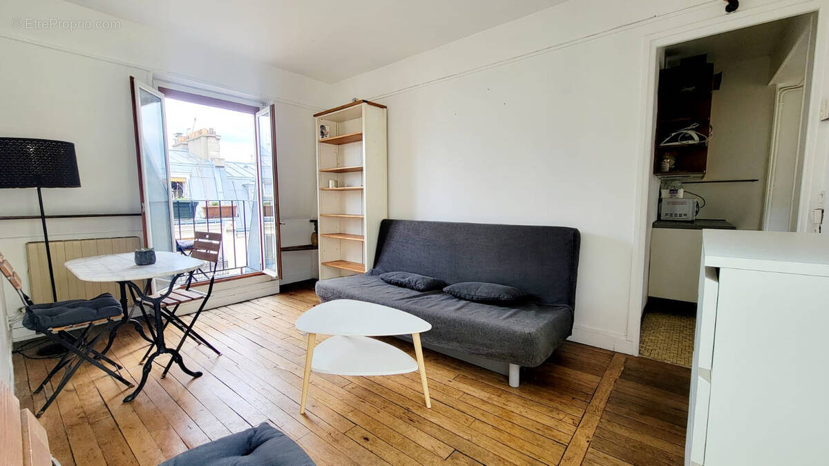 Appartement à PARIS-11E