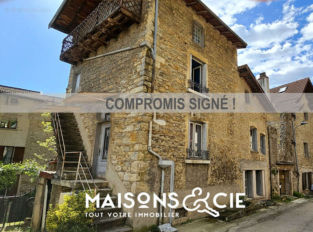 Maison à SAINT-SORLIN-EN-BUGEY