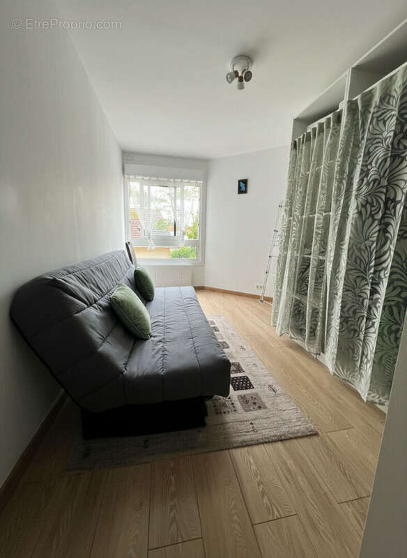 Appartement à LIVRY-GARGAN