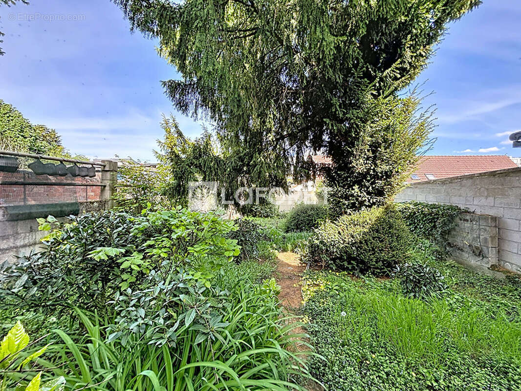 Maison à VILLEJUIF