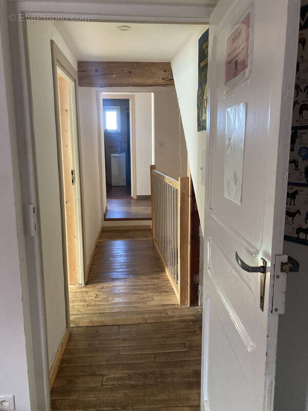 Maison à VILLARDEBELLE