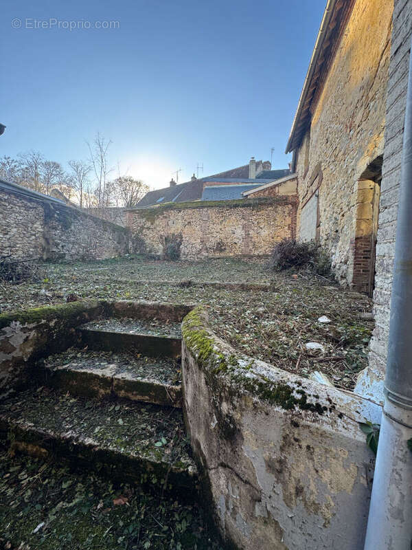 Appartement à MOULINS-LA-MARCHE