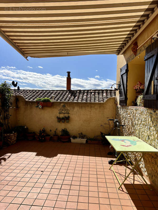 Maison à SALLELES-CABARDES