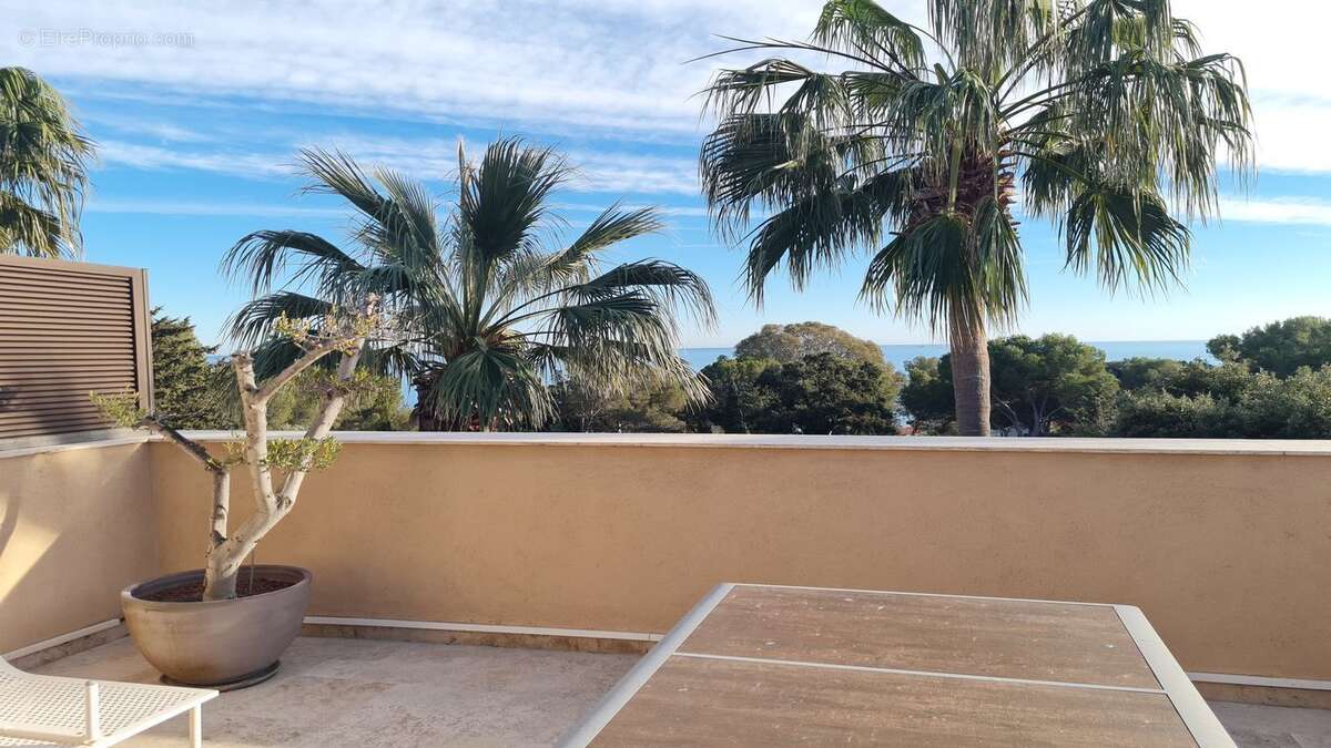 Appartement à LES ISSAMBRES