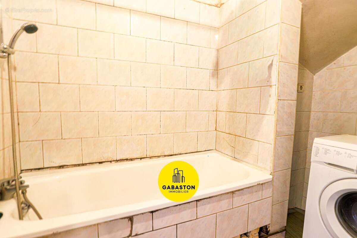 Appartement à MARSEILLE-13E