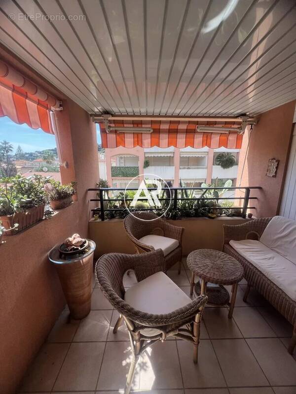 Appartement à ROQUEBRUNE-CAP-MARTIN
