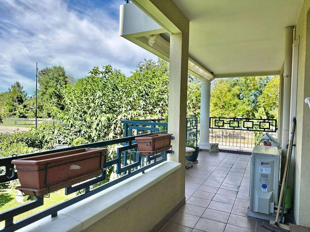 Photo 7 - Appartement à MEYZIEU