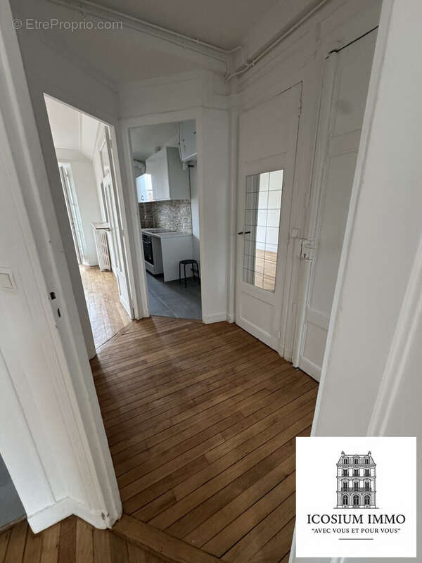 Appartement à PARIS-14E