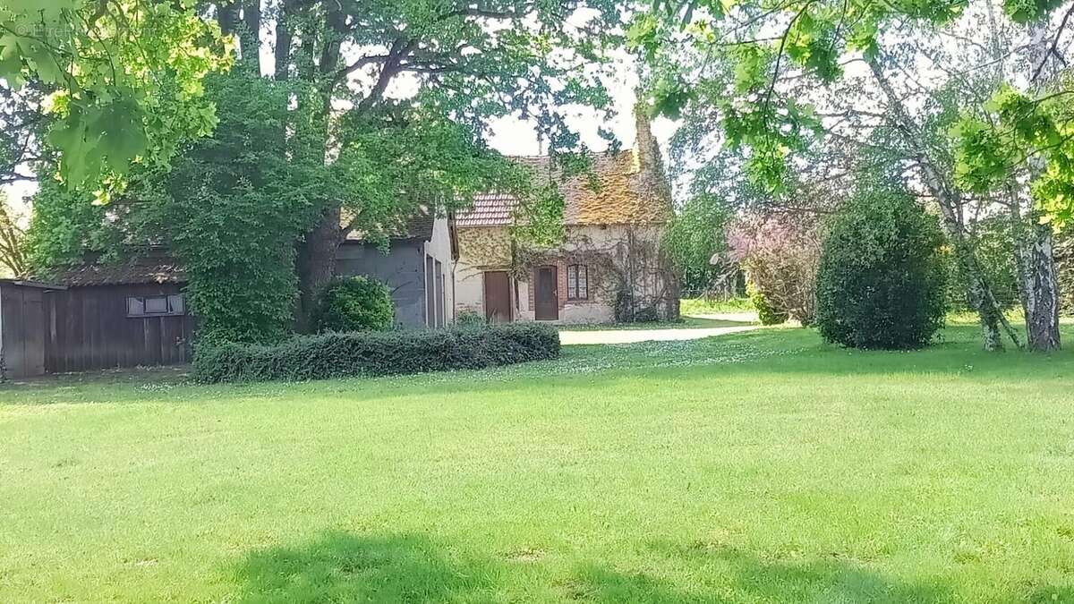 Maison à BELLEVILLE-SUR-LOIRE
