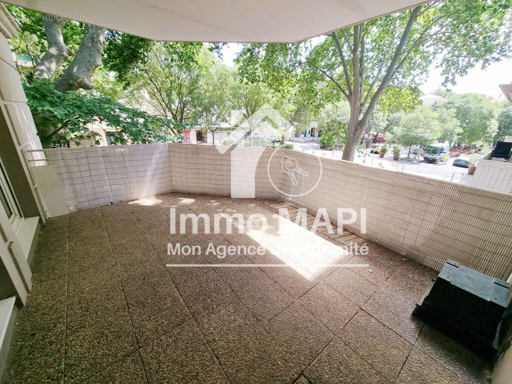 Montpellier - Beaux-Arts - Grand T5 de 128m2 avec terrasse de 15m2 et parking - photo 5