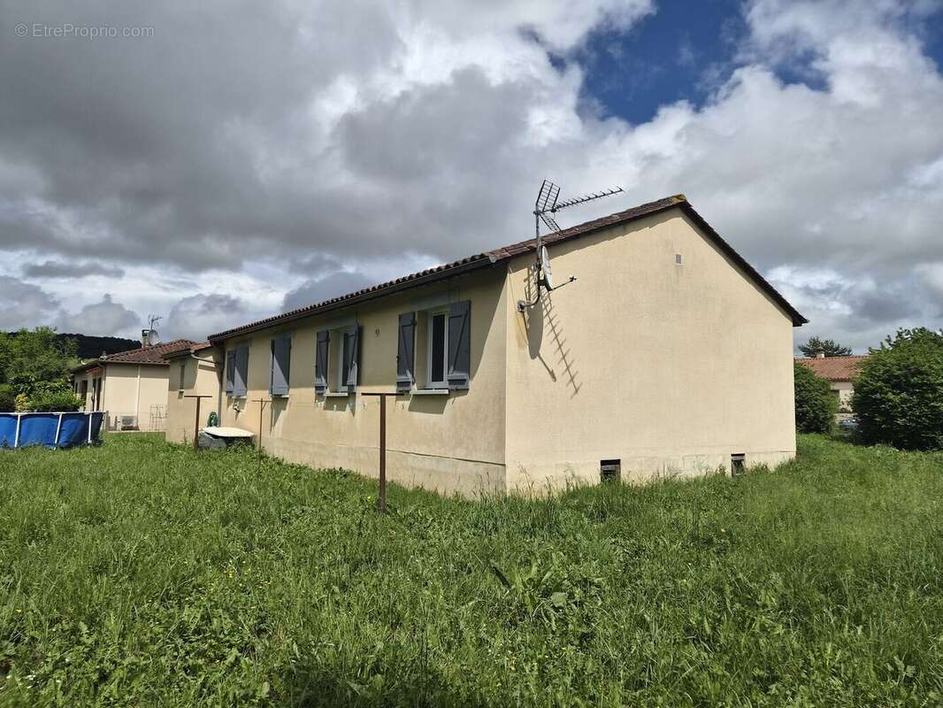 20260505150852 - Maison à SAINT-CYPRIEN