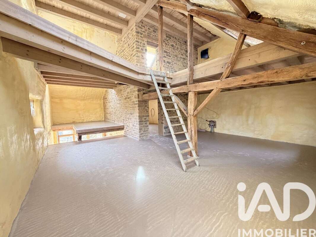 Photo 9 - Maison à CUBRY-LES-FAVERNEY