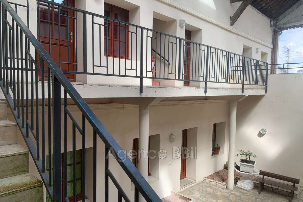 Appartement à MERU