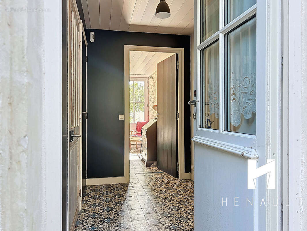 Maison Ars En Ré 6pièce(s) 141.59 m2 - photo 16