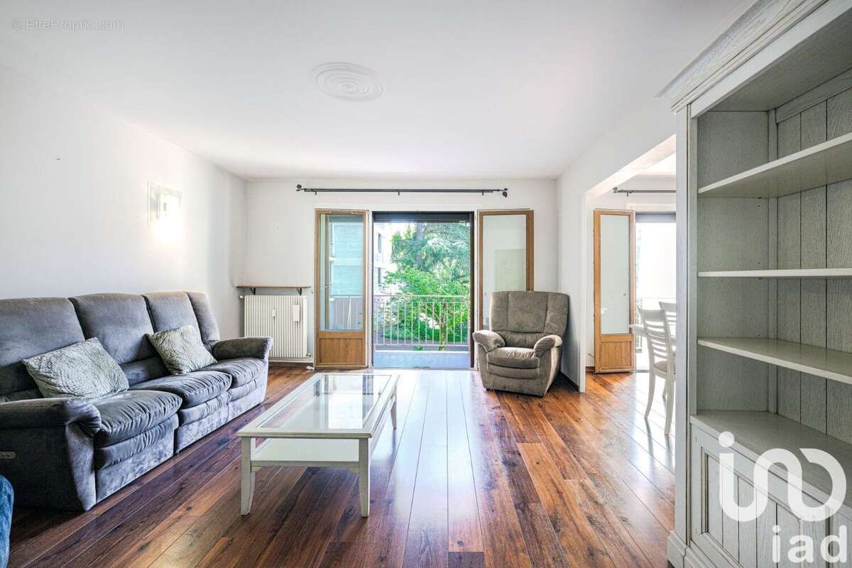 Photo 6 - Appartement à SALON-DE-PROVENCE