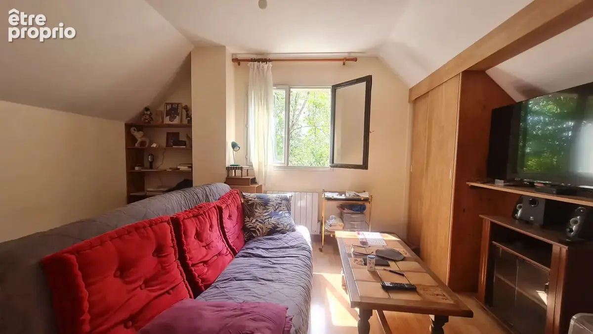 EPERNON sortie- Maison traditionnelle sur 2000 m² de terrain - photo 7