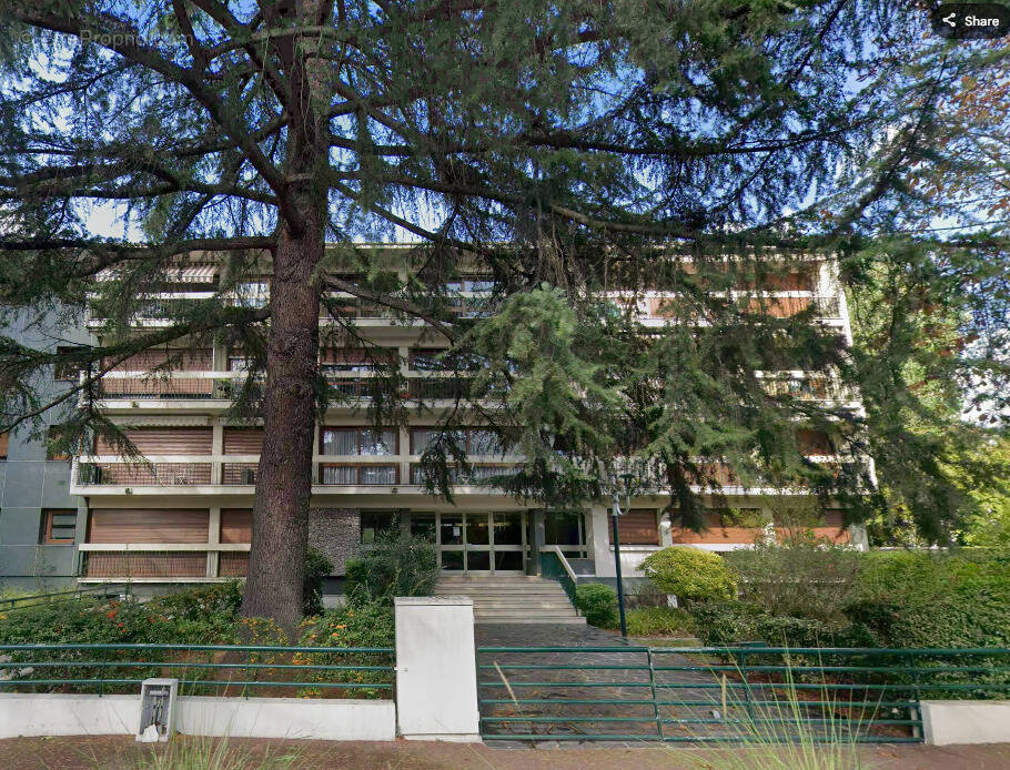 Appartement à SAINT-GRATIEN