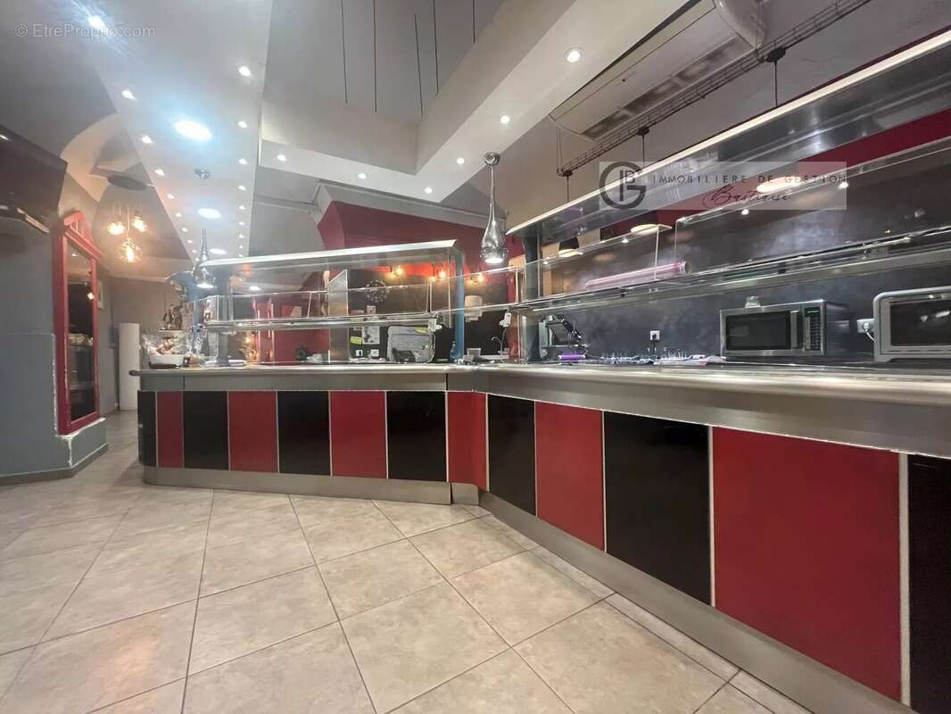 Commerce à SAN-MARTINO-DI-LOTA