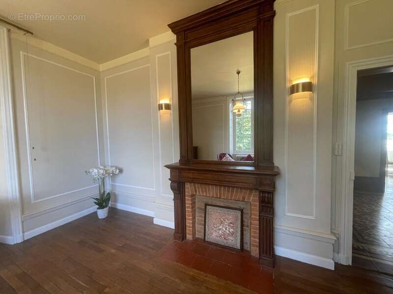 Très Belle maison de caractère  dans parc de 26900 m2 - photo 24