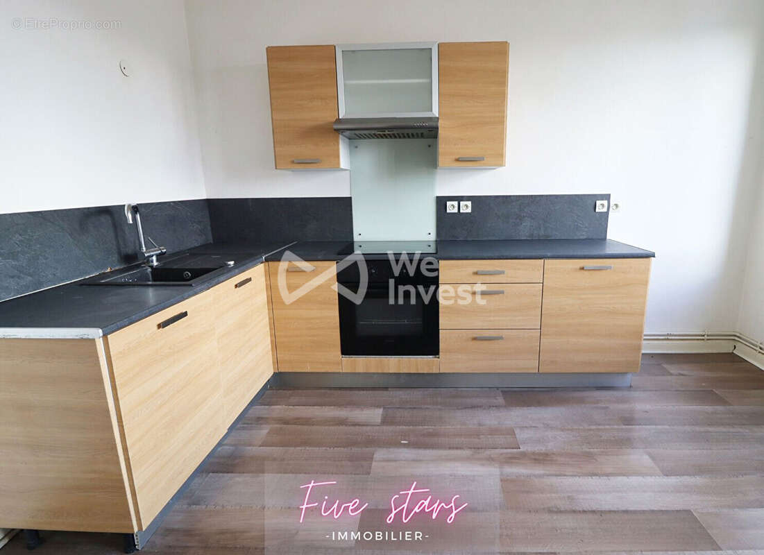 Appartement 342 m² à Piennes  - photo 5