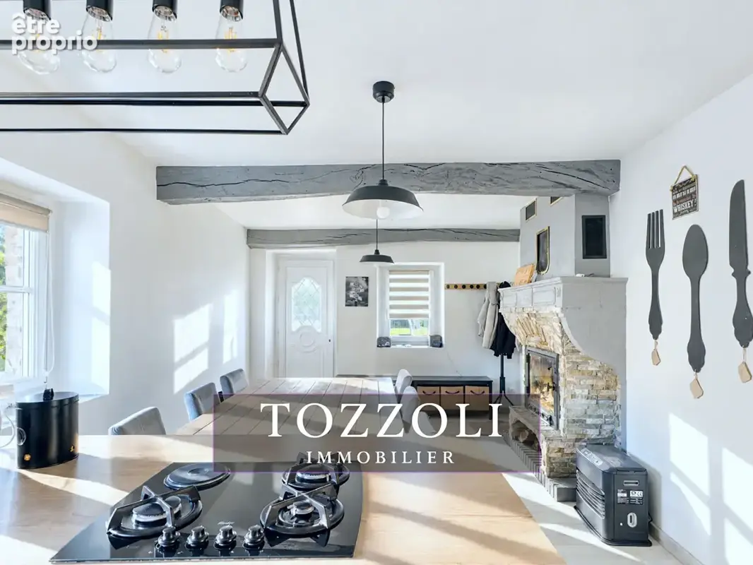 Maison Oytier Saint Oblas 6 pièce(s) 110.11 m2 - photo 3