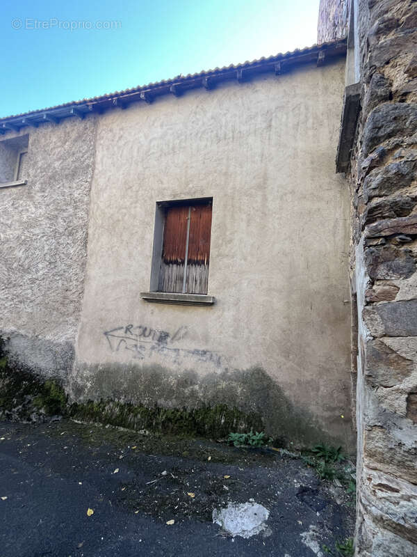 Maison à AUZAT-LA-COMBELLE