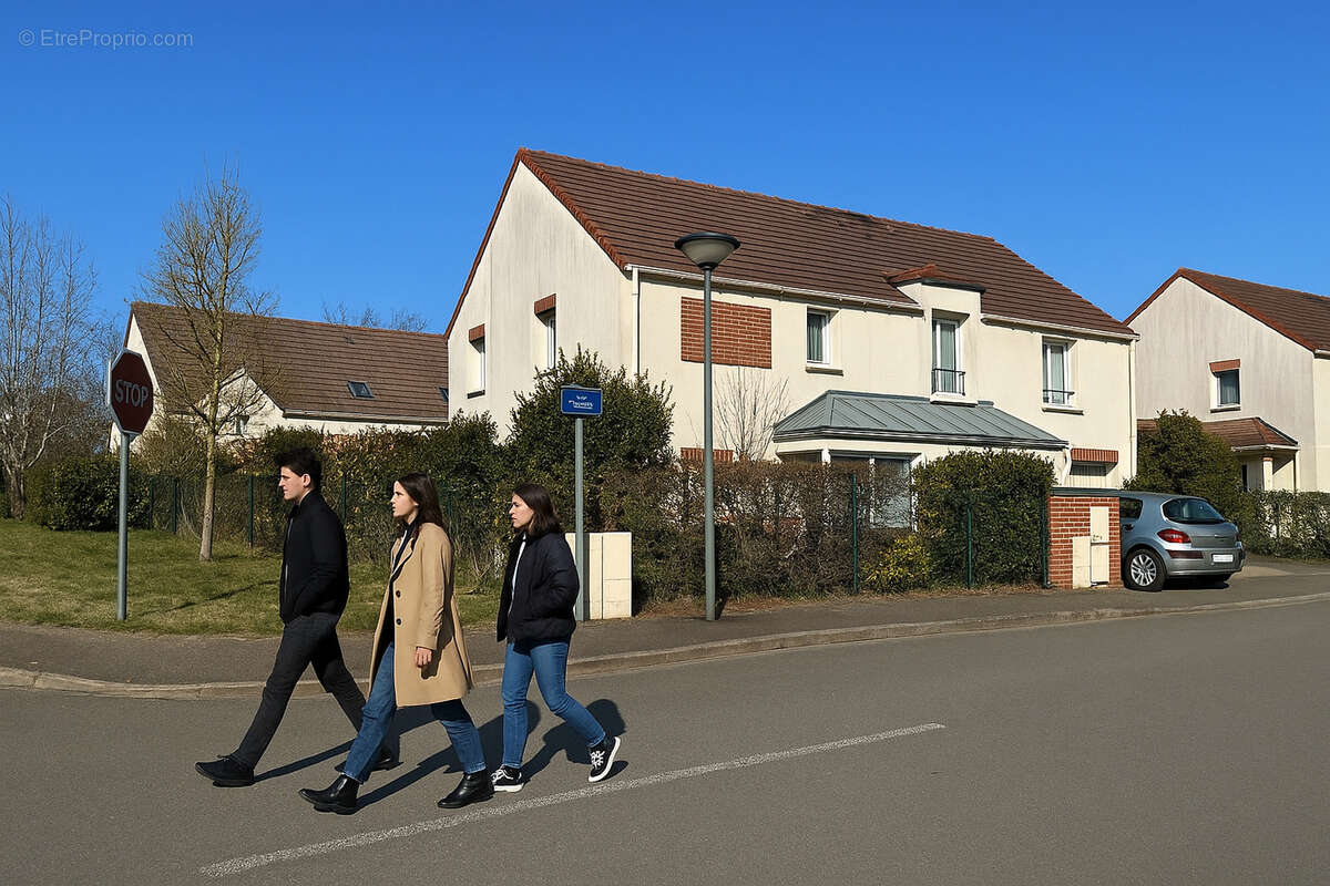 Maison à SAINT-DENIS-EN-VAL