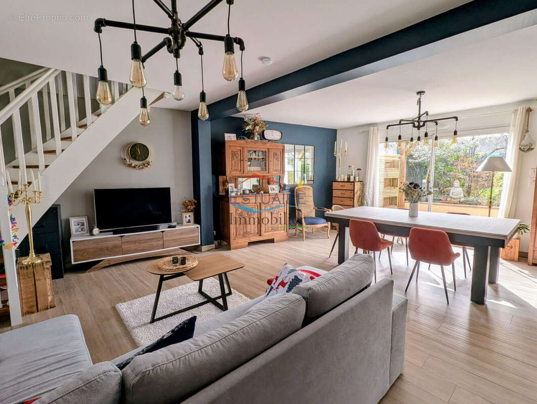 Maison à SAFFRE