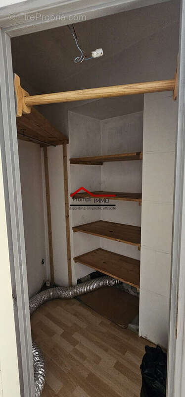 Maison à VILLENEUVE-DE-BERG