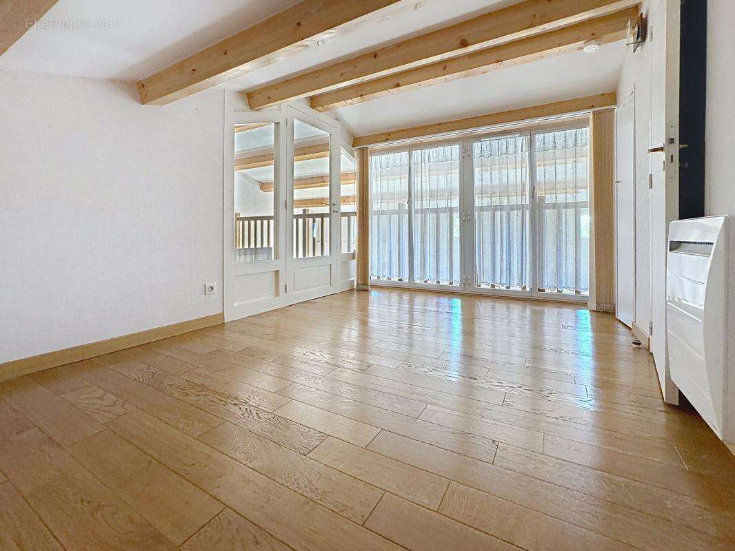 Appartement À Vendre - photo 11