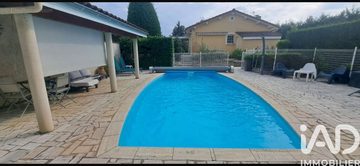 Photo 4 - Maison à VEAUCHE