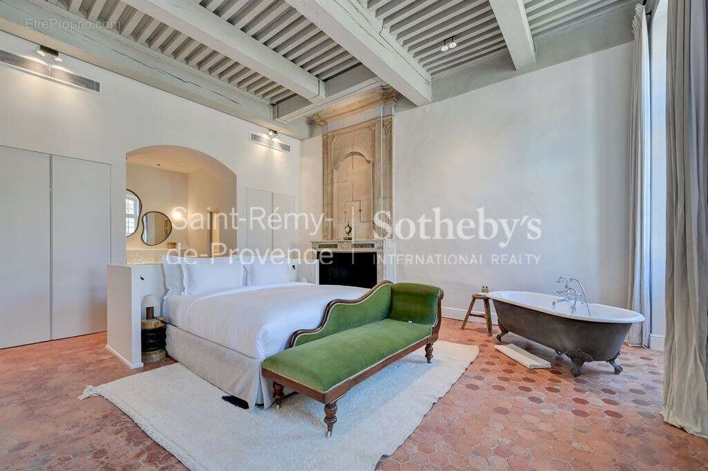 Maison à SAINT-REMY-DE-PROVENCE