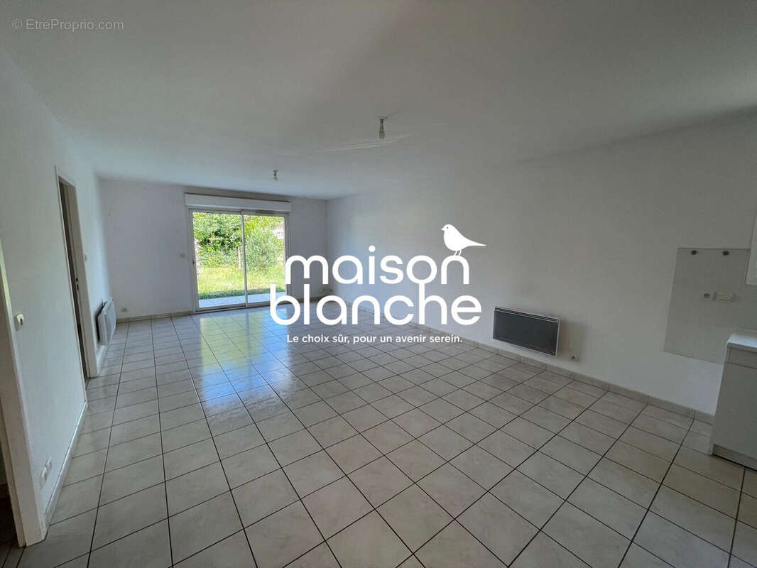 Maison 76 m² à Saint-Magne-De-Castillon  - photo 4