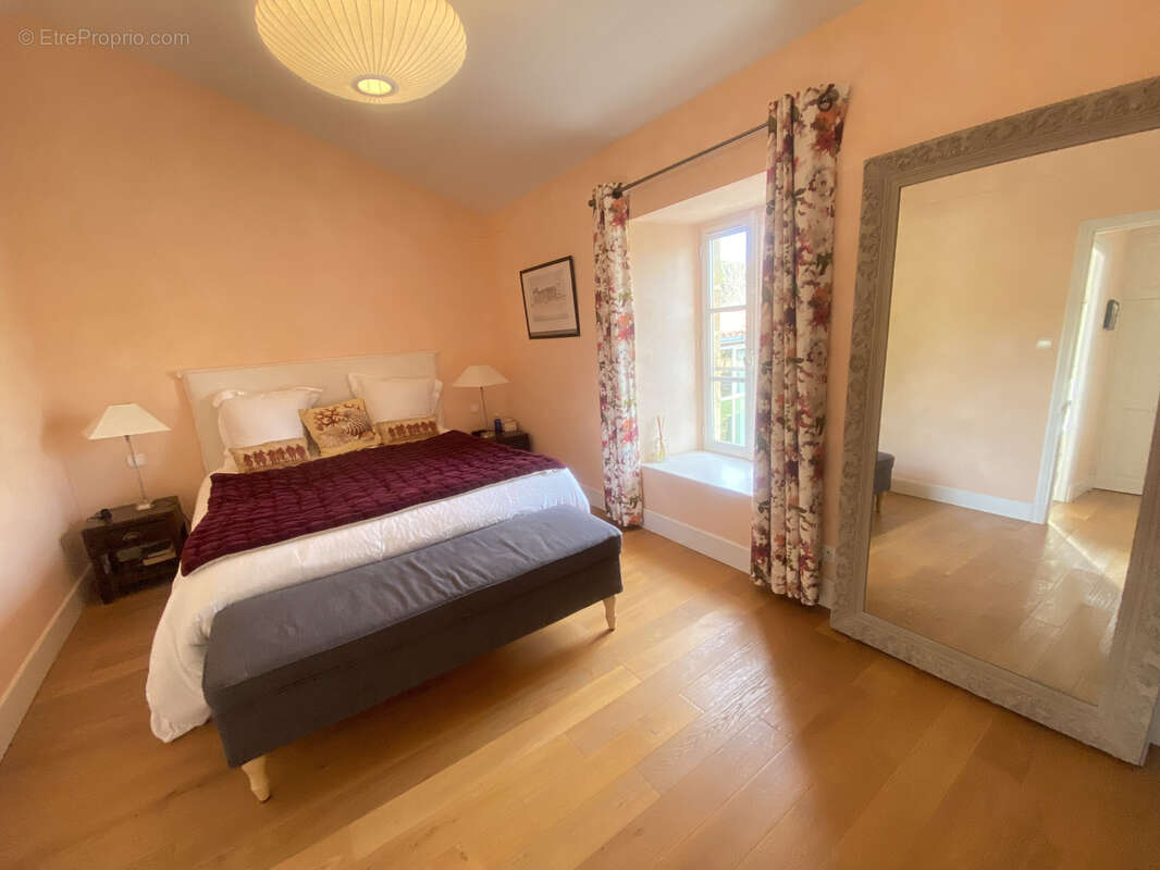 Maison à TALMONT-SAINT-HILAIRE