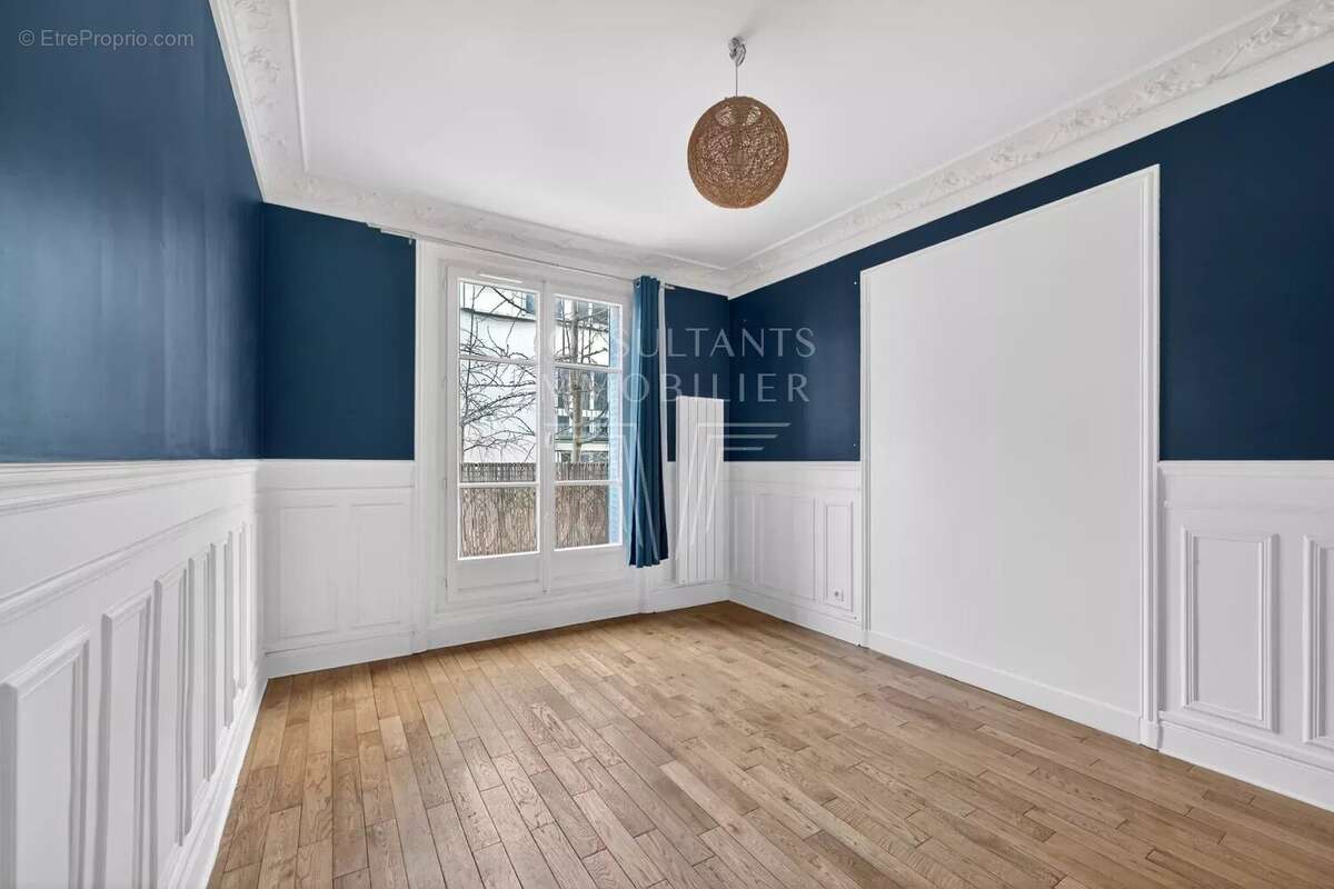 Appartement à LEVALLOIS-PERRET