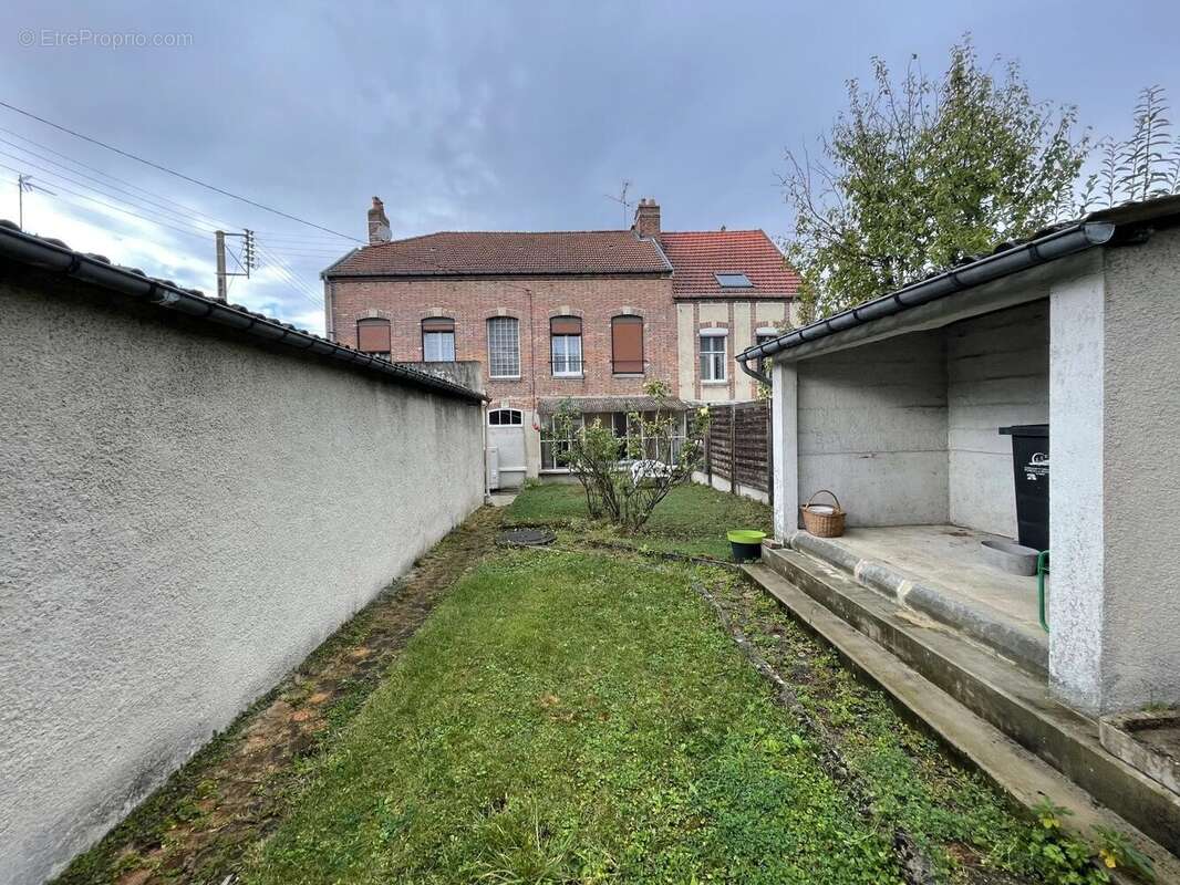 Maison à ROMILLY-SUR-SEINE