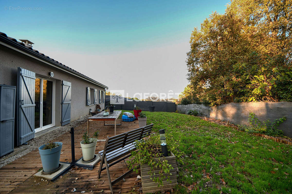 Maison à GIROUSSENS