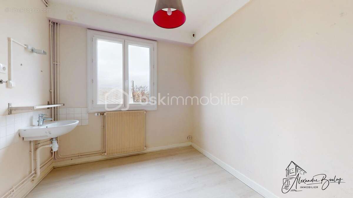 Appartement à FLEURY-LES-AUBRAIS