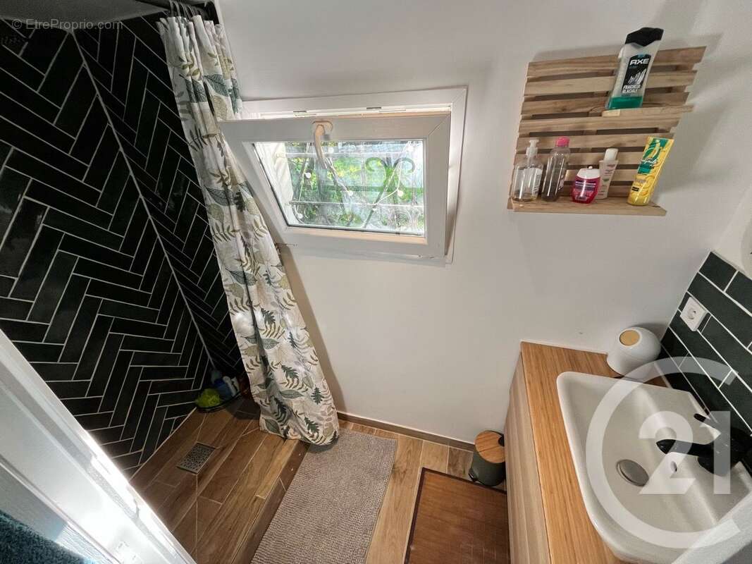 Maison à CHATEAUNEUF-VAL-DE-BARGIS