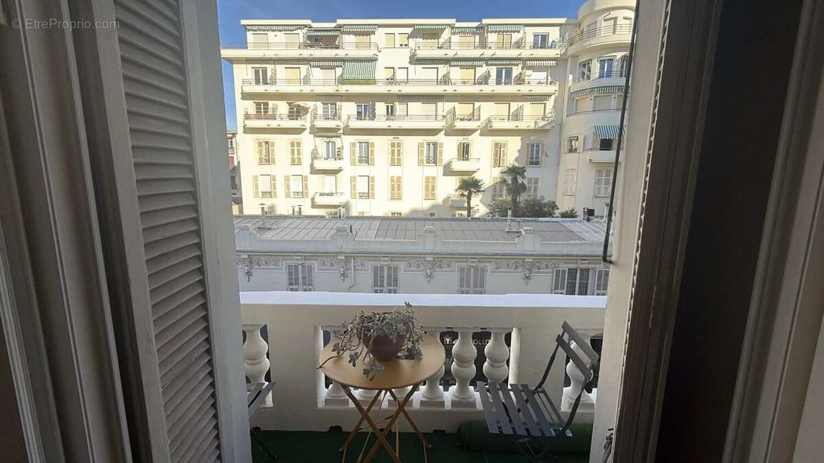 Appartement à NICE