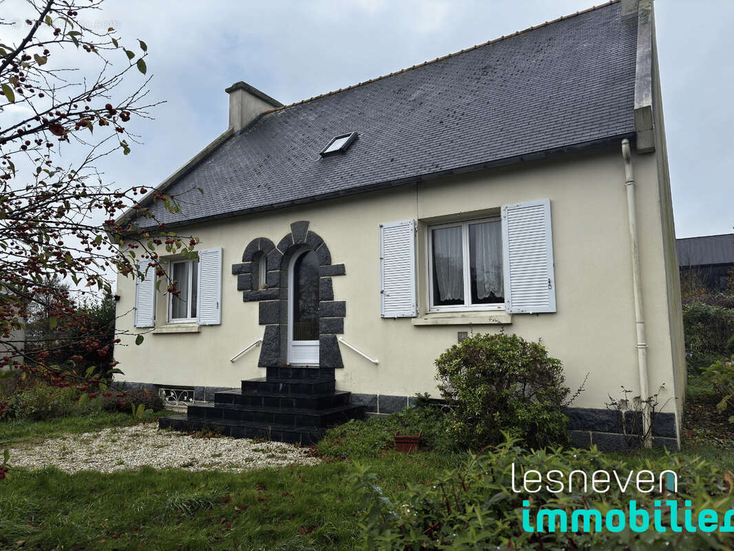 Maison à LESNEVEN