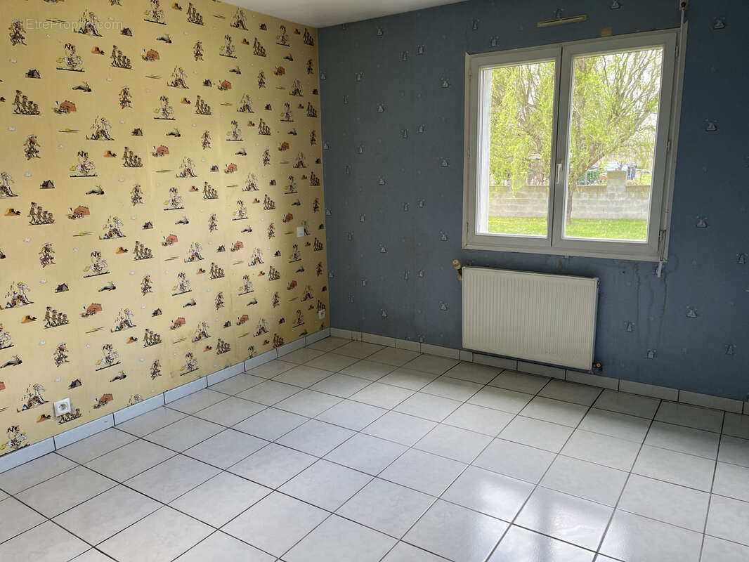 Maison à BERNOS-BEAULAC