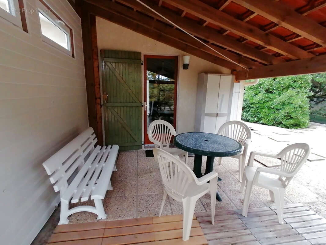 Maison sur 1050 m2 située à 700 m de la plage - photo 9