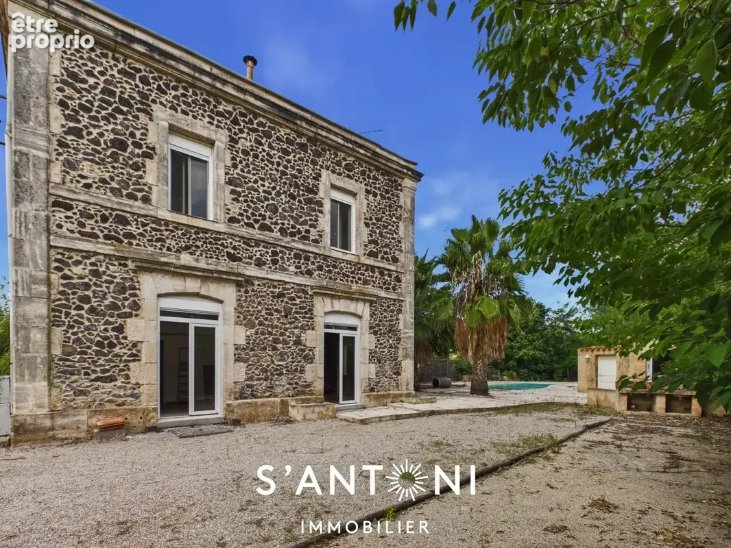 Maison à SAINT-THIBERY