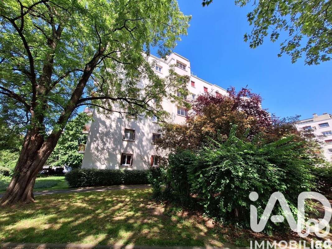 Photo 3 - Appartement à SAINT-DENIS