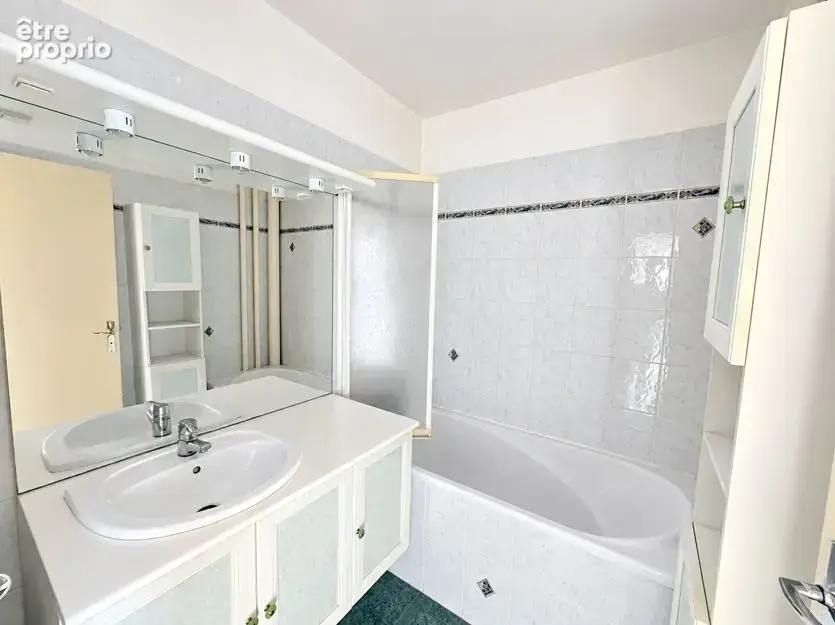 Compiègne – Appartement 71,75 m² à rénover entièrement : une belle opportunité - photo 7