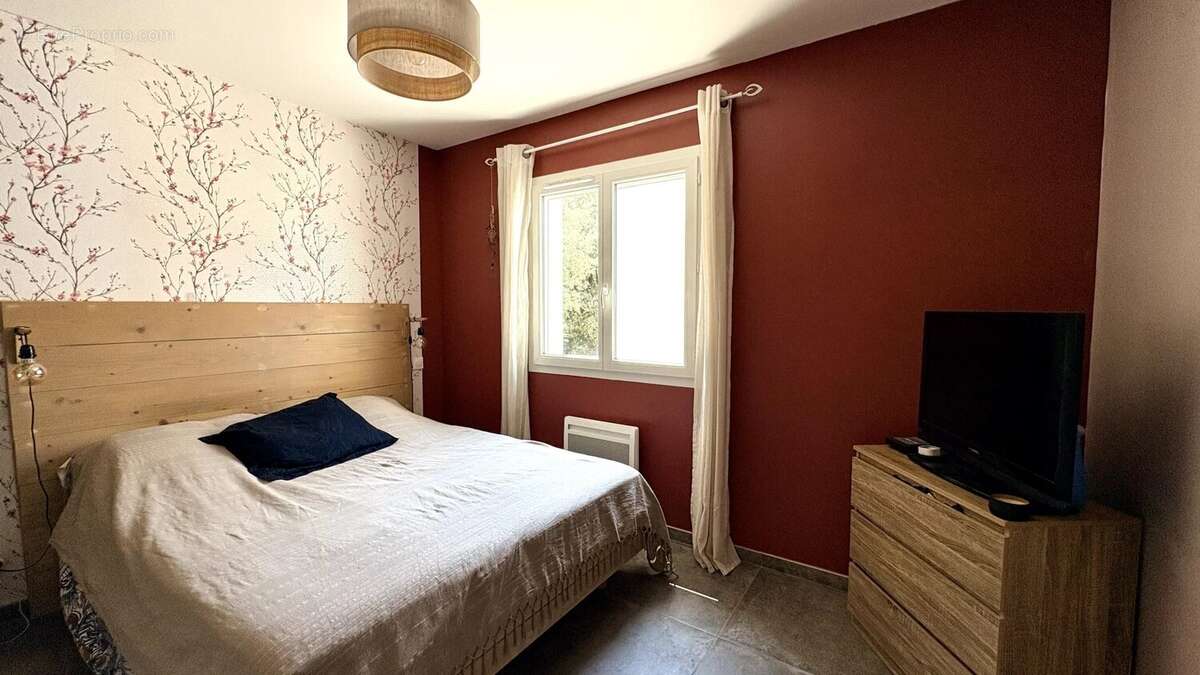Villa récente avec 4 chambres à Bédarrides - photo 10